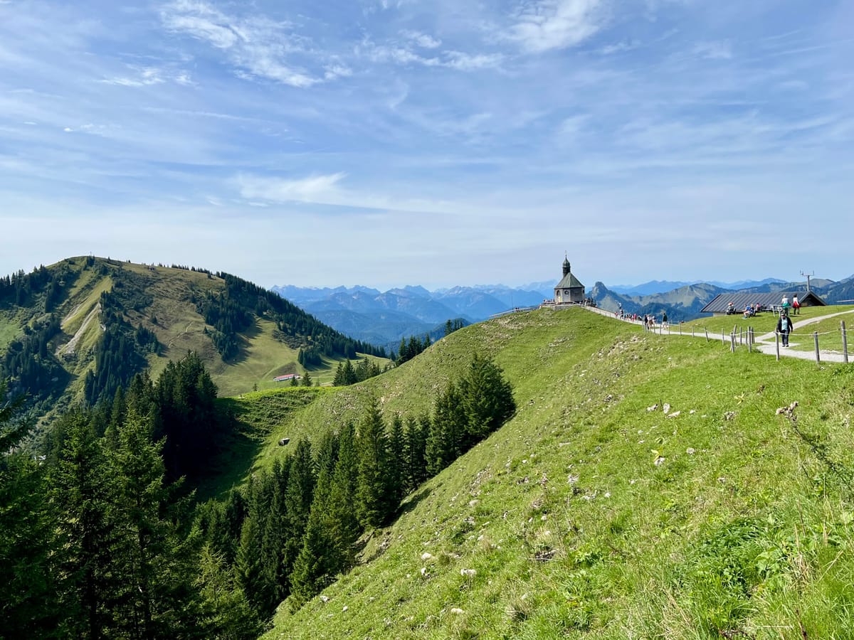 Pod górkę do kościoła