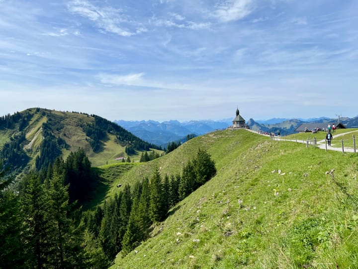 Pod górkę do kościoła